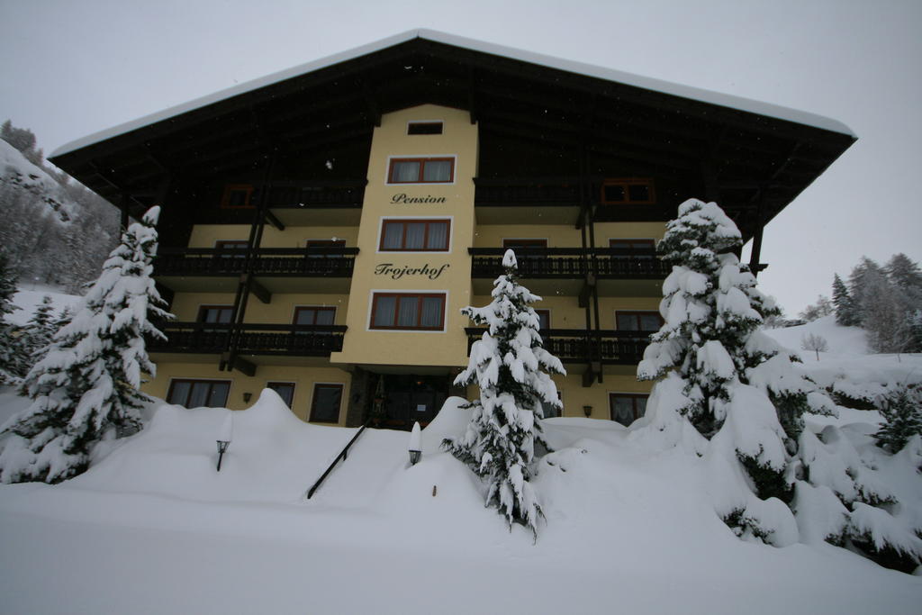 Guest house Trojerhof 3*